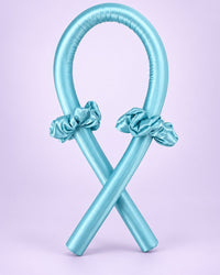 Blue heatless curling rod with two scrunchies